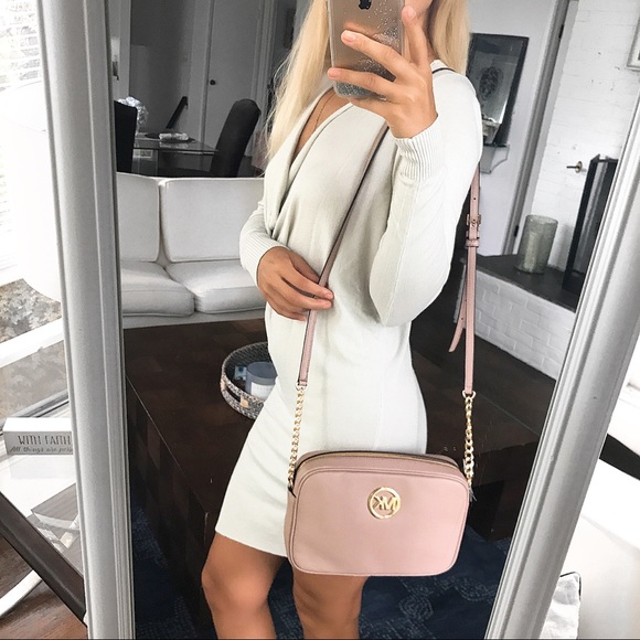 🆕 MICHAEL KORS FULTON CROOSBODY in FAWN! - Picture 2 of 13